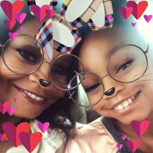 Meet your Posher, Renee